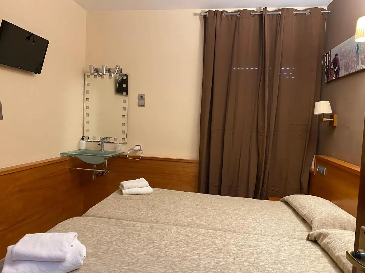 Hostal Galicia Cardedeu 0*,  Španělsko