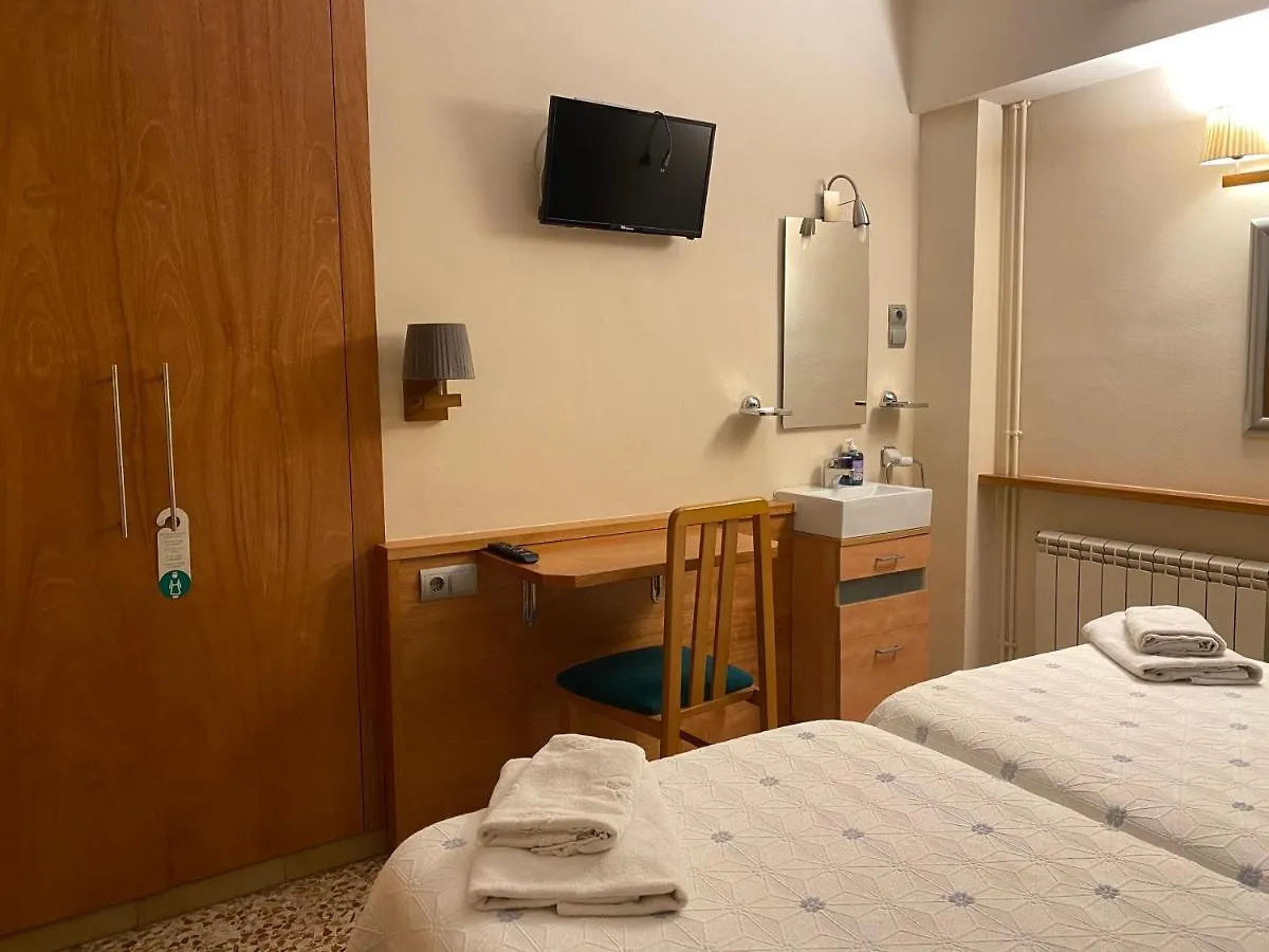Penzion Hostal Galicia Cardedeu Španělsko