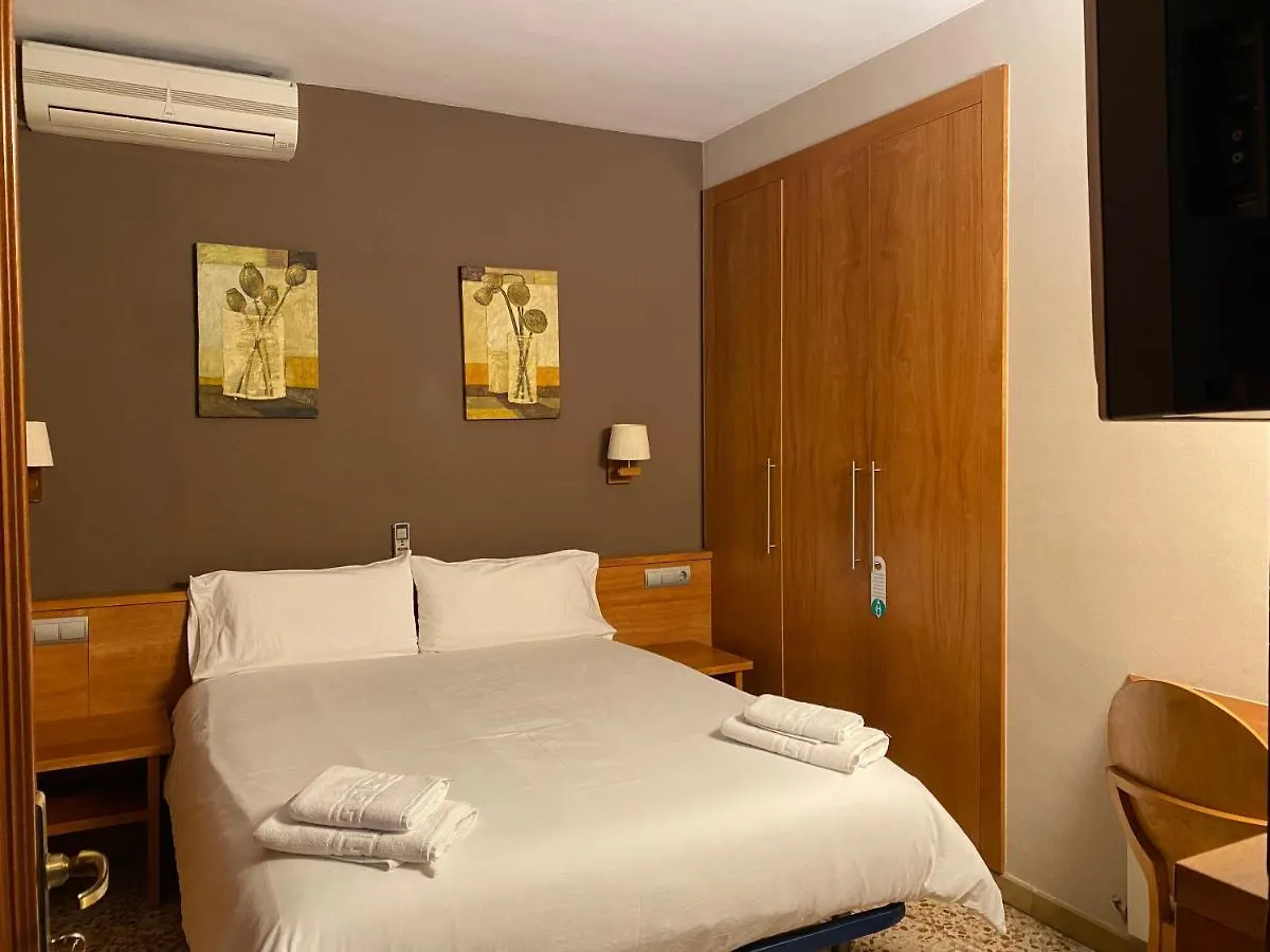 Penzion Hostal Galicia Cardedeu